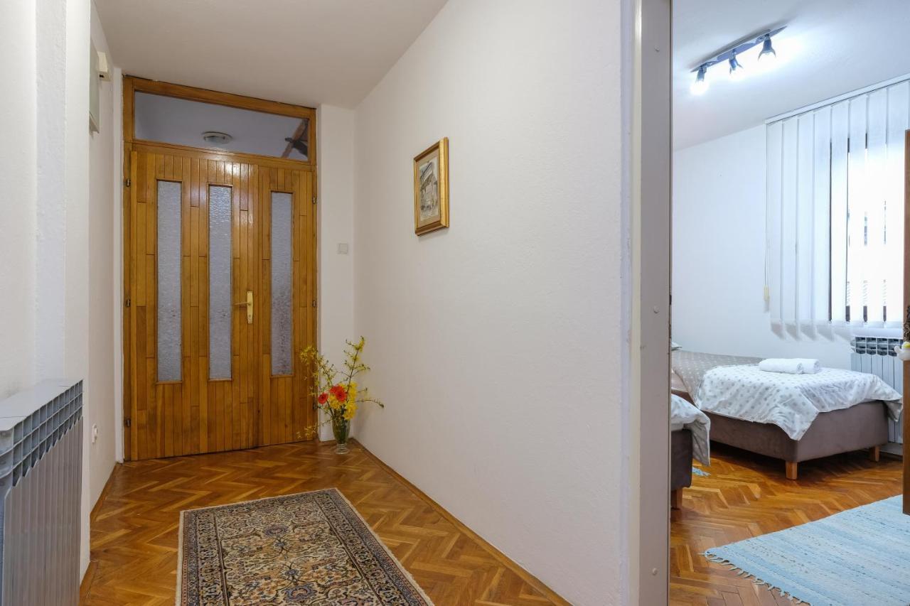 The Cosmic Gate Apartments Visoko Exterior photo