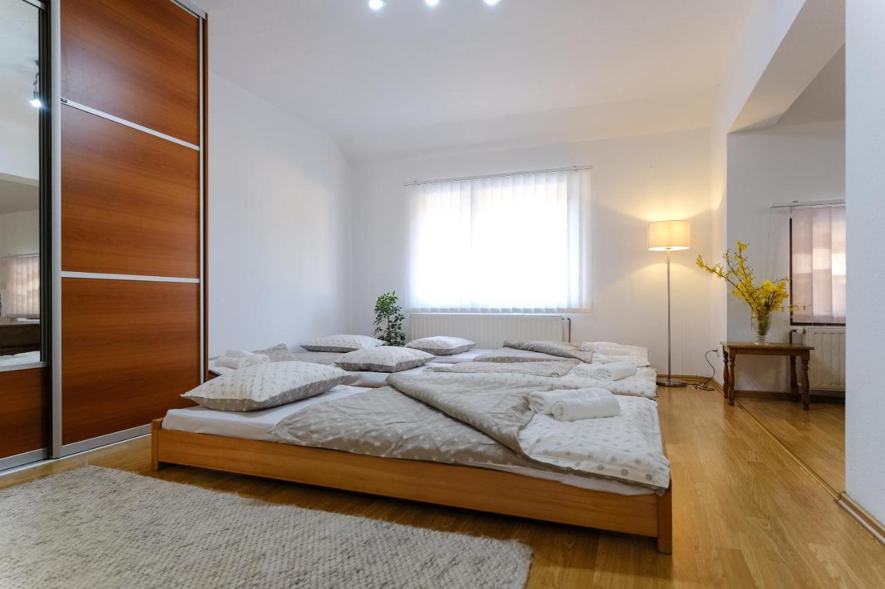 The Cosmic Gate Apartments Visoko Exterior photo