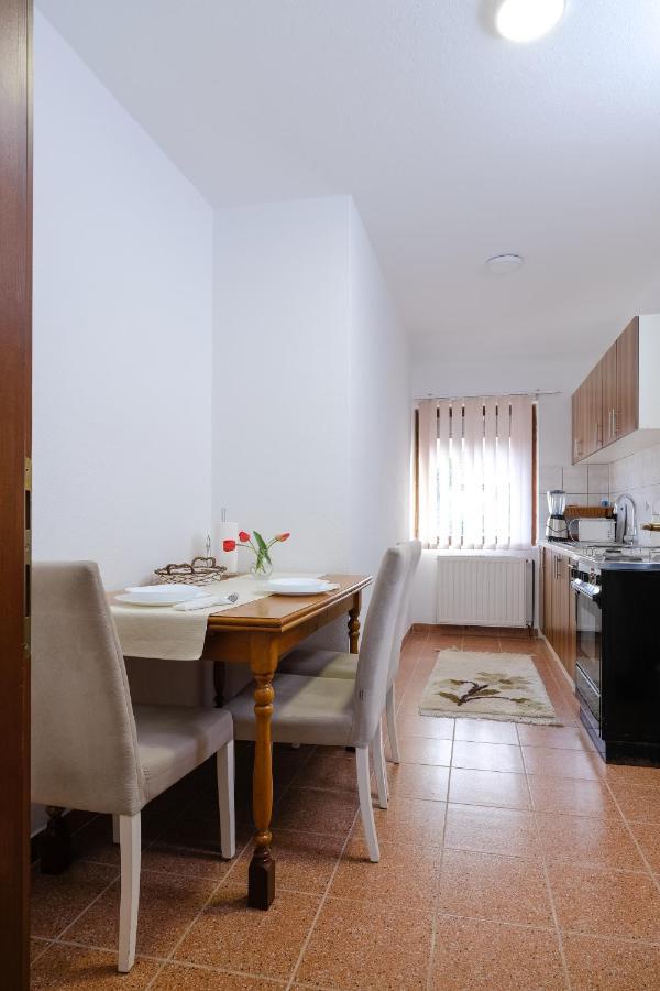 The Cosmic Gate Apartments Visoko Exterior photo