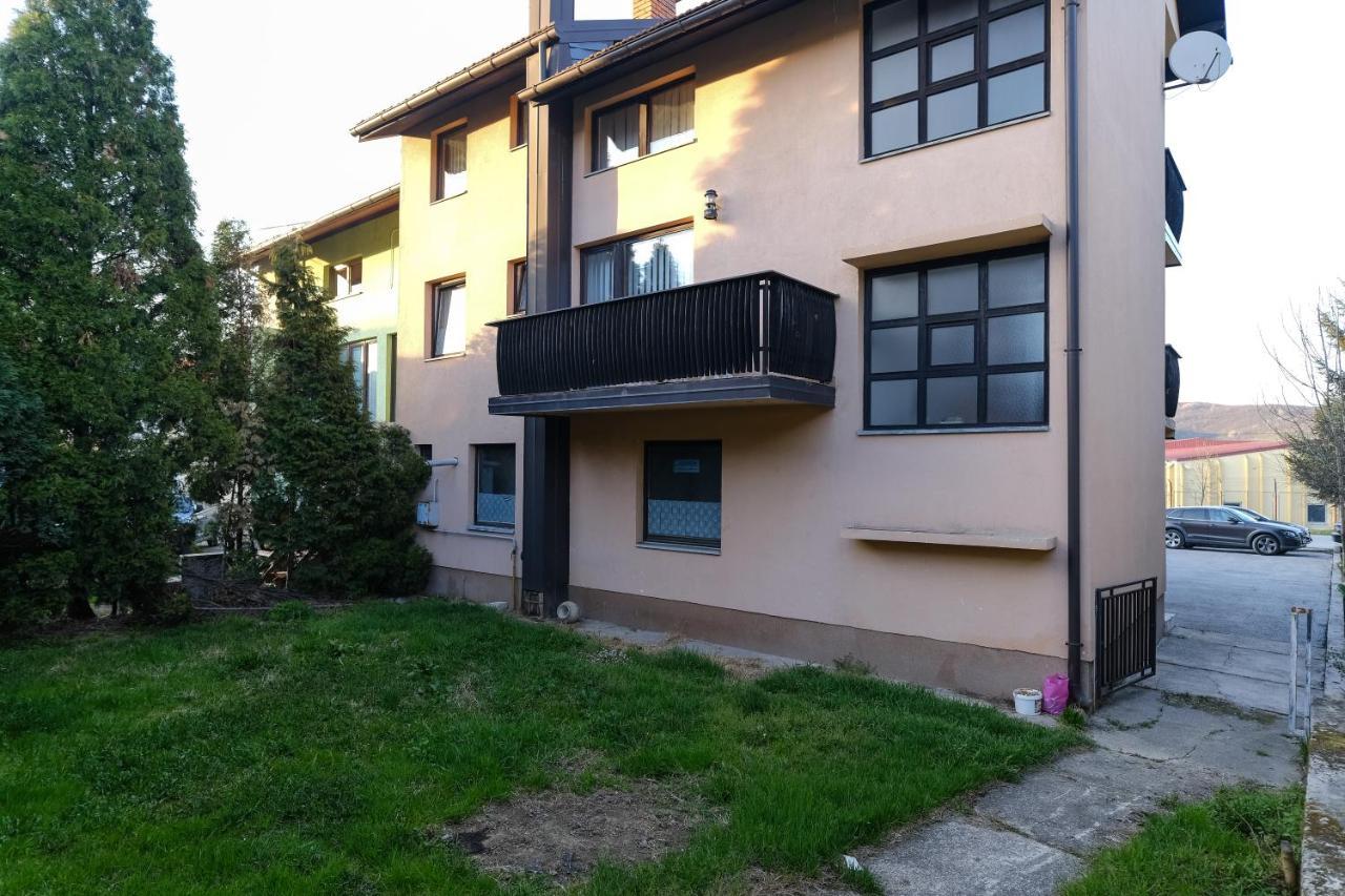 The Cosmic Gate Apartments Visoko Exterior photo